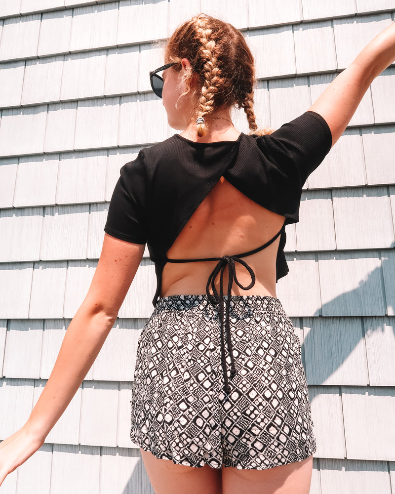 Black Souls Crop